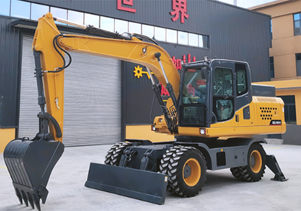 輪式挖掘機